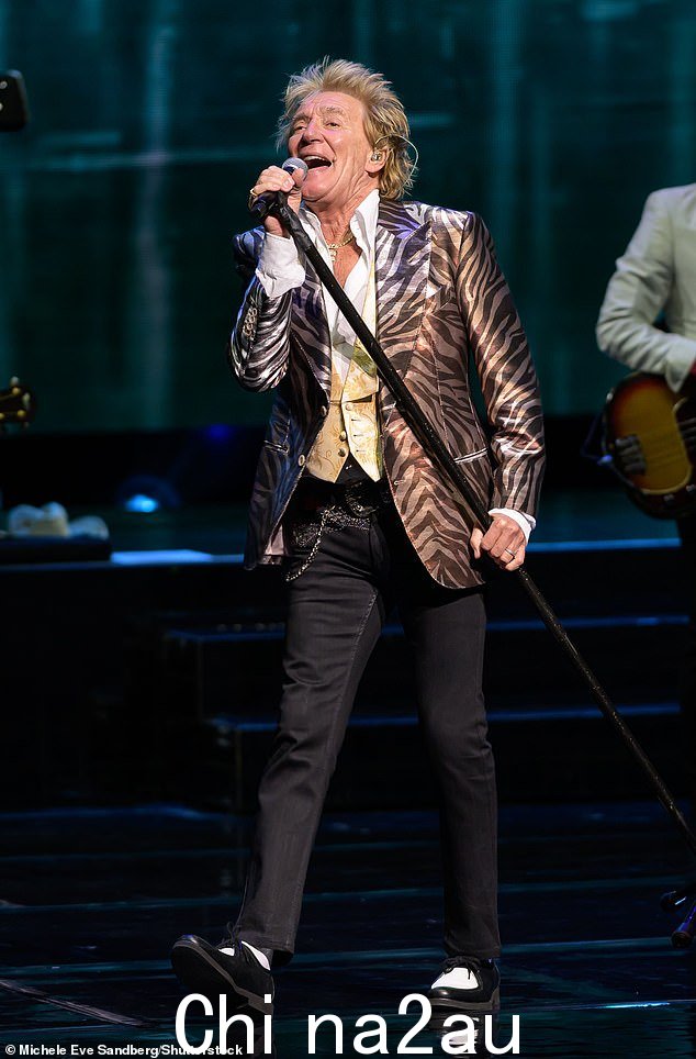 同时,罗德·斯图尔特 (Rod Stewart) 是格拉斯顿伯里 2025 年确认的第一位演员,音乐节宣布这位摇滚明星将在金字塔舞台上扮演传奇角色