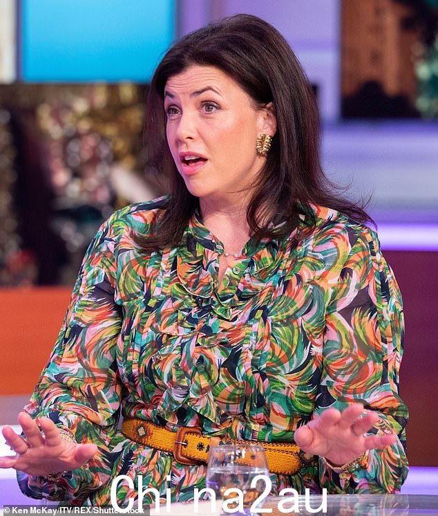 Kirstie Allsopp 对格雷格·华莱士 (Gregg Wallace) 的言论加倍强调,她猛烈抨击了那些问她为什么“保持沉默这么长时间”的巨魔。