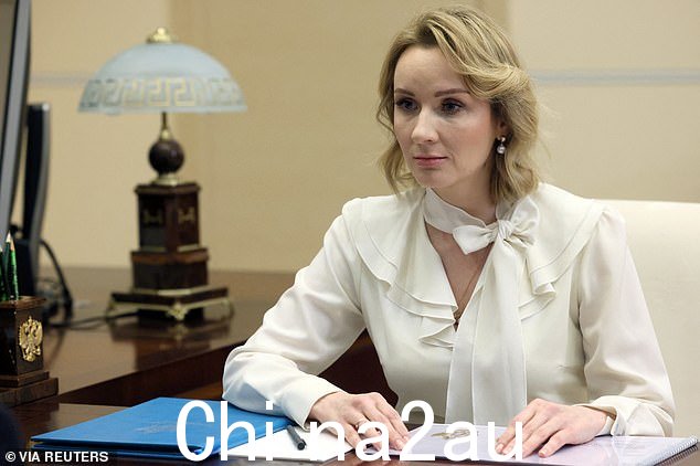 马洛费耶夫今年与玛丽亚·利沃娃-贝洛娃 (Maria Lvova-Belova)(如图)结婚,她是普京的亲密盟友,因涉嫌绑架乌克兰儿童而被国际刑事法院通缉