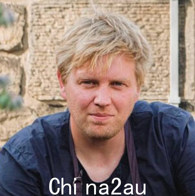 主厨 Dale Mailley(如图)经营的爱丁堡餐厅的食客们因他的两家米其林指南推荐餐厅已关闭的消息而感到震惊
