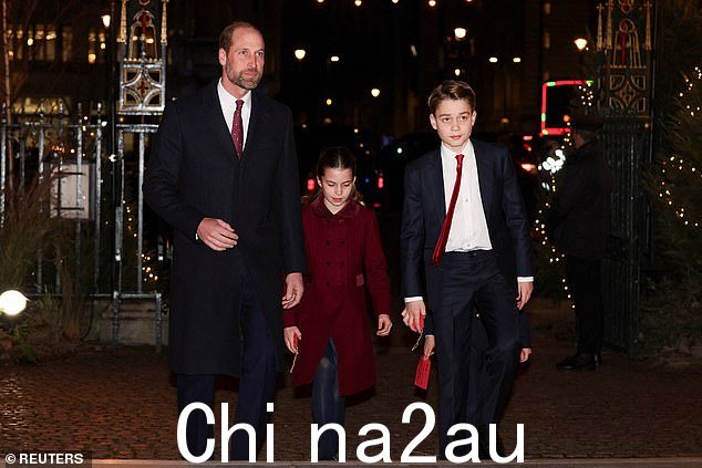 王室的未来!威廉王子与夏洛特公主和她的哥哥乔治王子