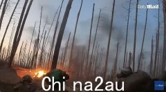 来看看乌克兰平民正在接受英国最优秀士兵的堑壕战训练，以击败普京领导的俄罗斯入侵者 - 观看我们的独家新纪录片