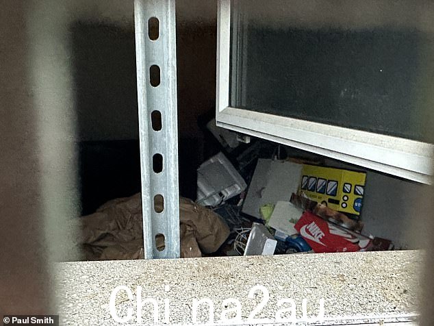 “A当地政府利用一间被称为“野兽屋”的公寓来收容无家可归的人,其中有七名恋童癖者对小学生进行性虐待。