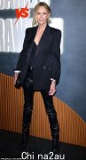 查理兹·塞隆（Charlize Theron）的汽车从她的家中被盗，因为她的最新明星陷入了洛杉矶犯罪狂潮